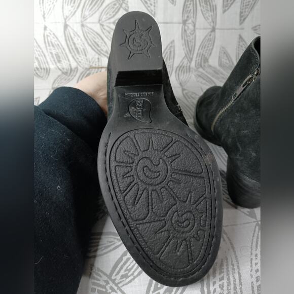 Born Lace Up Suede Boots Distressed Black Western Boho - Picture 8 of 8